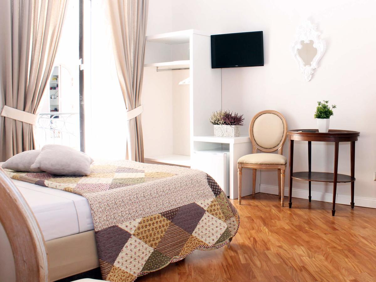 Grand Tour 4Rooms Наполи Екстериор снимка