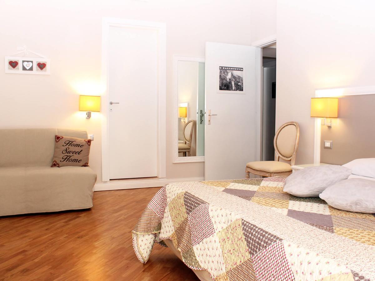 Grand Tour 4Rooms Наполи Екстериор снимка